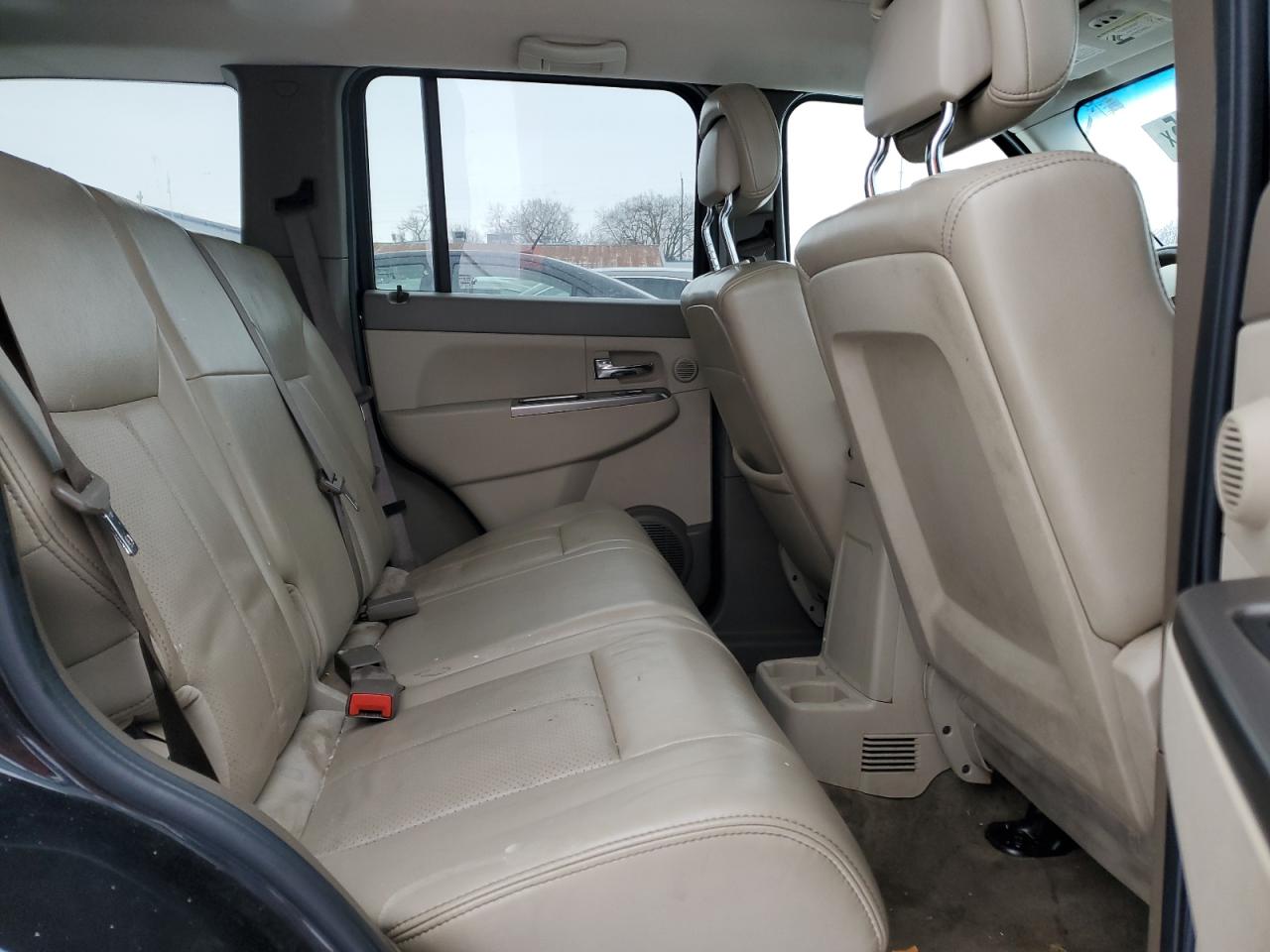 2011 Jeep Liberty (North America) VIN 1J4PP5GK5BW508943 Copart auction photo, side damage thumbnail 11