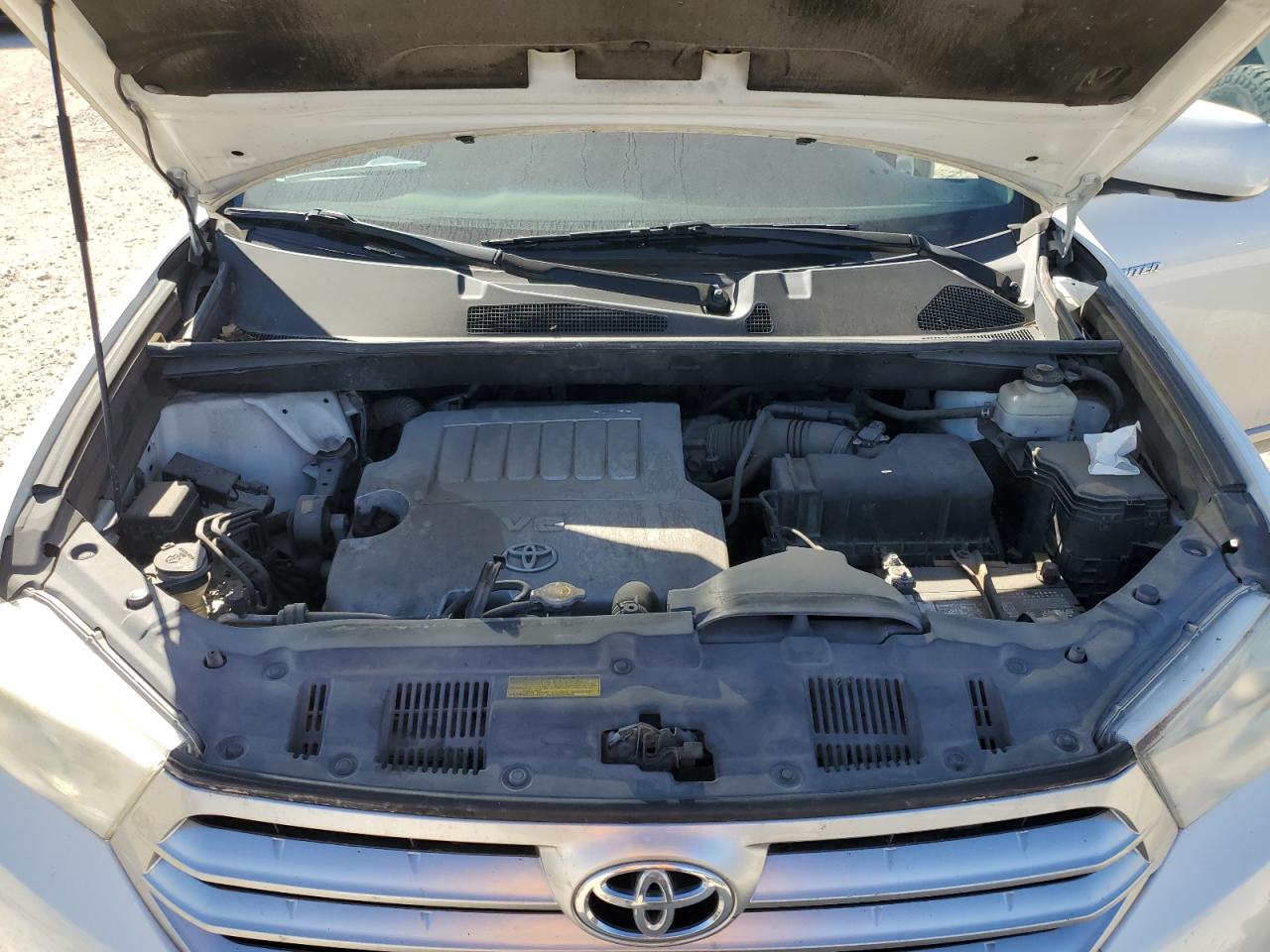 2012 Toyota Highlander VIN 5TDYK3EH6CS057480 Copart auction photo, rear end damage thumbnail 12