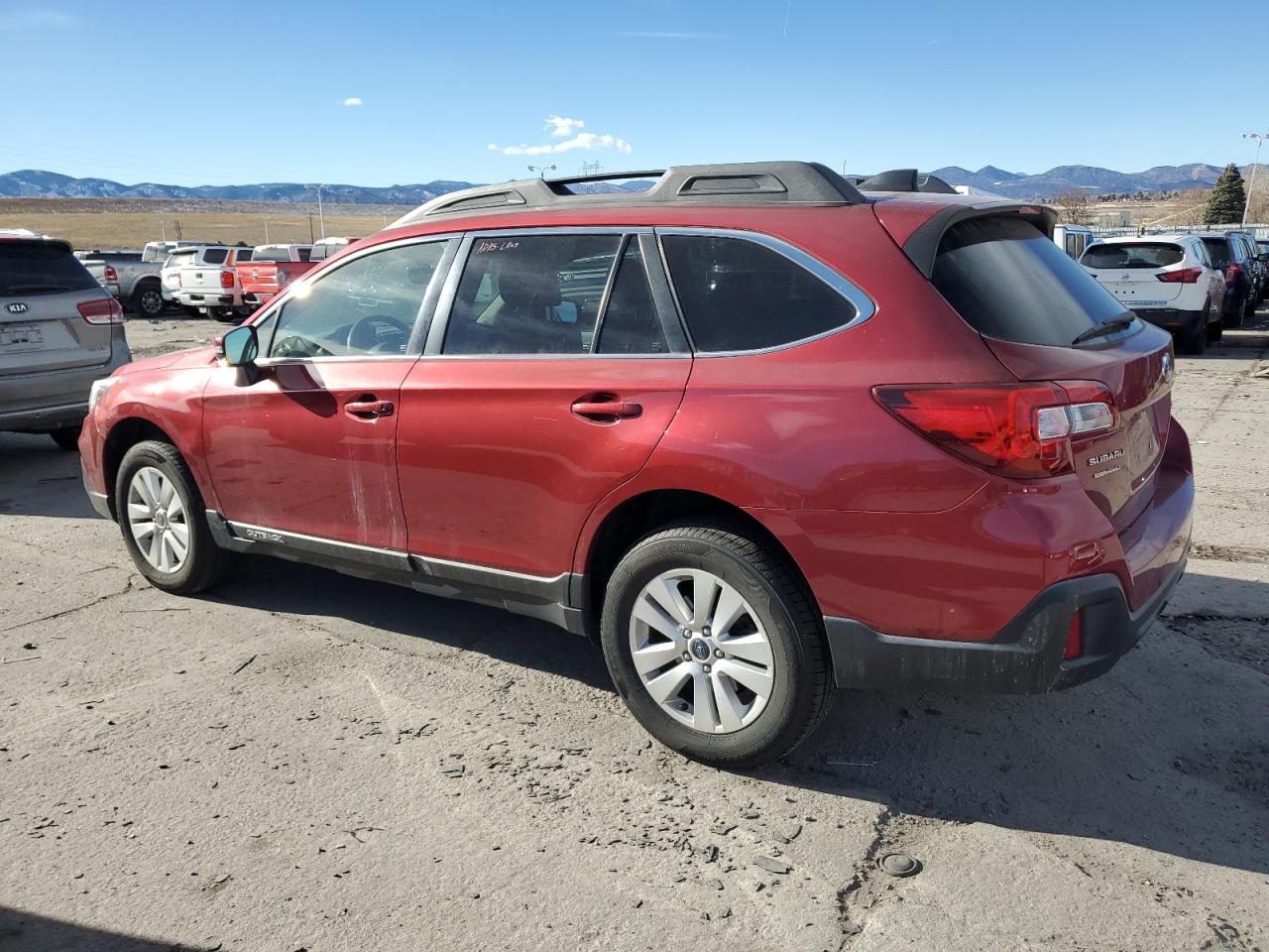 2018 Subaru Outback VIN 4S4BSAFC3J3380439 Copart auction photo, all over damage thumbnail 2