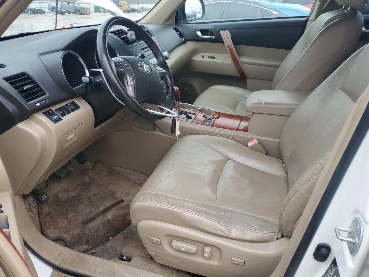 2009 Toyota Highlander VIN JTEES42A392133717 Copart auction photo, front end damage thumbnail 7