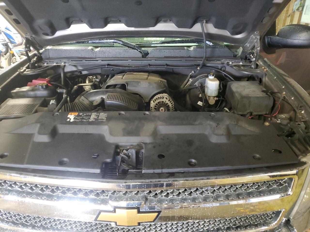 2013 Chevrolet Silverado VIN 3GCPKSE70DG331897 Copart auction photo, side / minor dent/scratches damage thumbnail 11