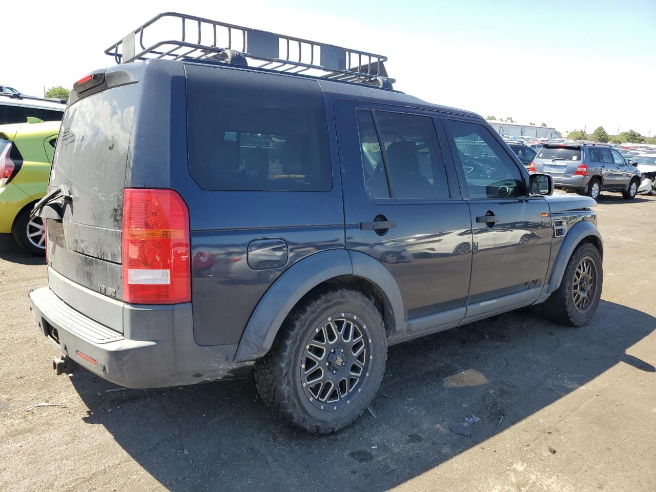 2006 Land Rover LR3 VIN SALAE25466A390353 Copart auction photo, side damage thumbnail 3