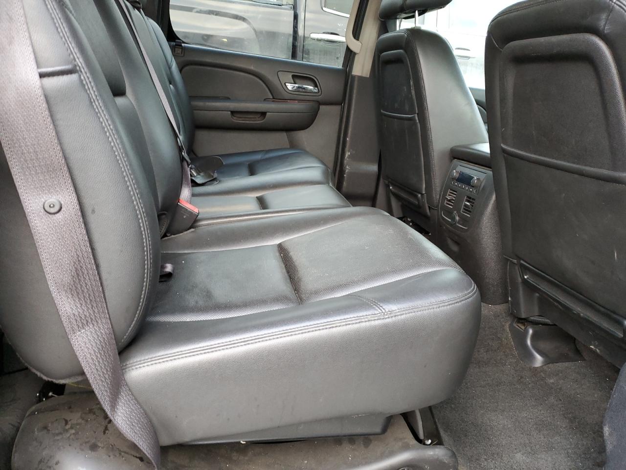 2013 Chevrolet Avalanche VIN 3GNTKGE75DG269982 Copart auction photo, front end / side damage thumbnail 10