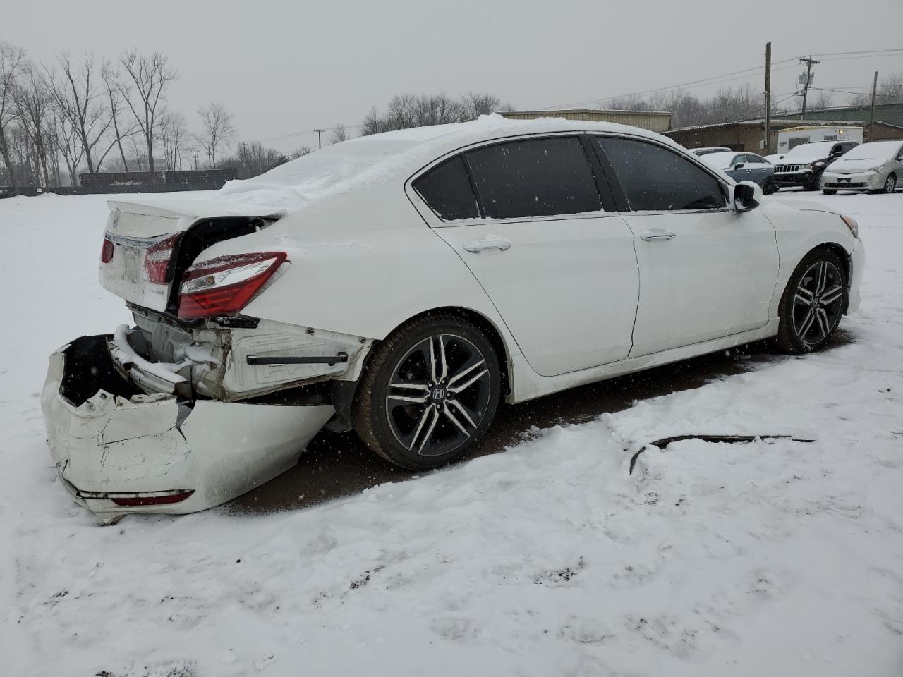 2016 Honda Accord VIN 1HGCR2F51GA114953 Copart auction photo, rear end / front end damage thumbnail 3