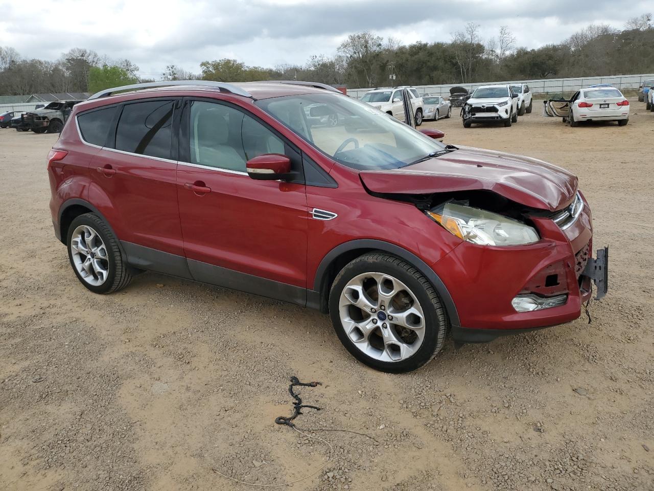 2015 Ford Escape VIN 1FMCU0J96FUC32632 Copart auction photo, front end / minor dent/scratches damage thumbnail 4