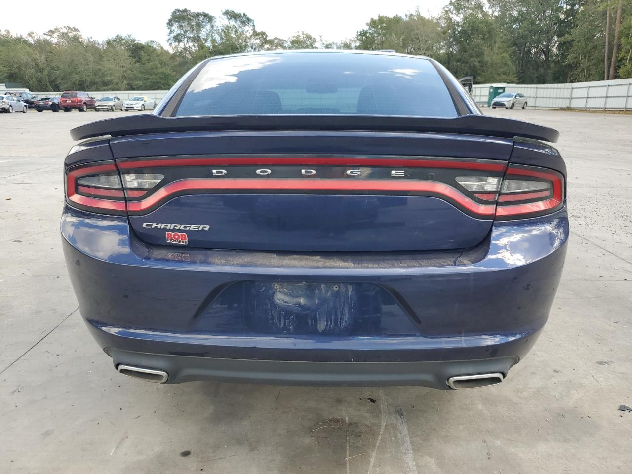 2017 Dodge Charger VIN 2C3CDXBG6HH576160 Copart auction photo, water/flood / minor dent/scratches damage thumbnail 6