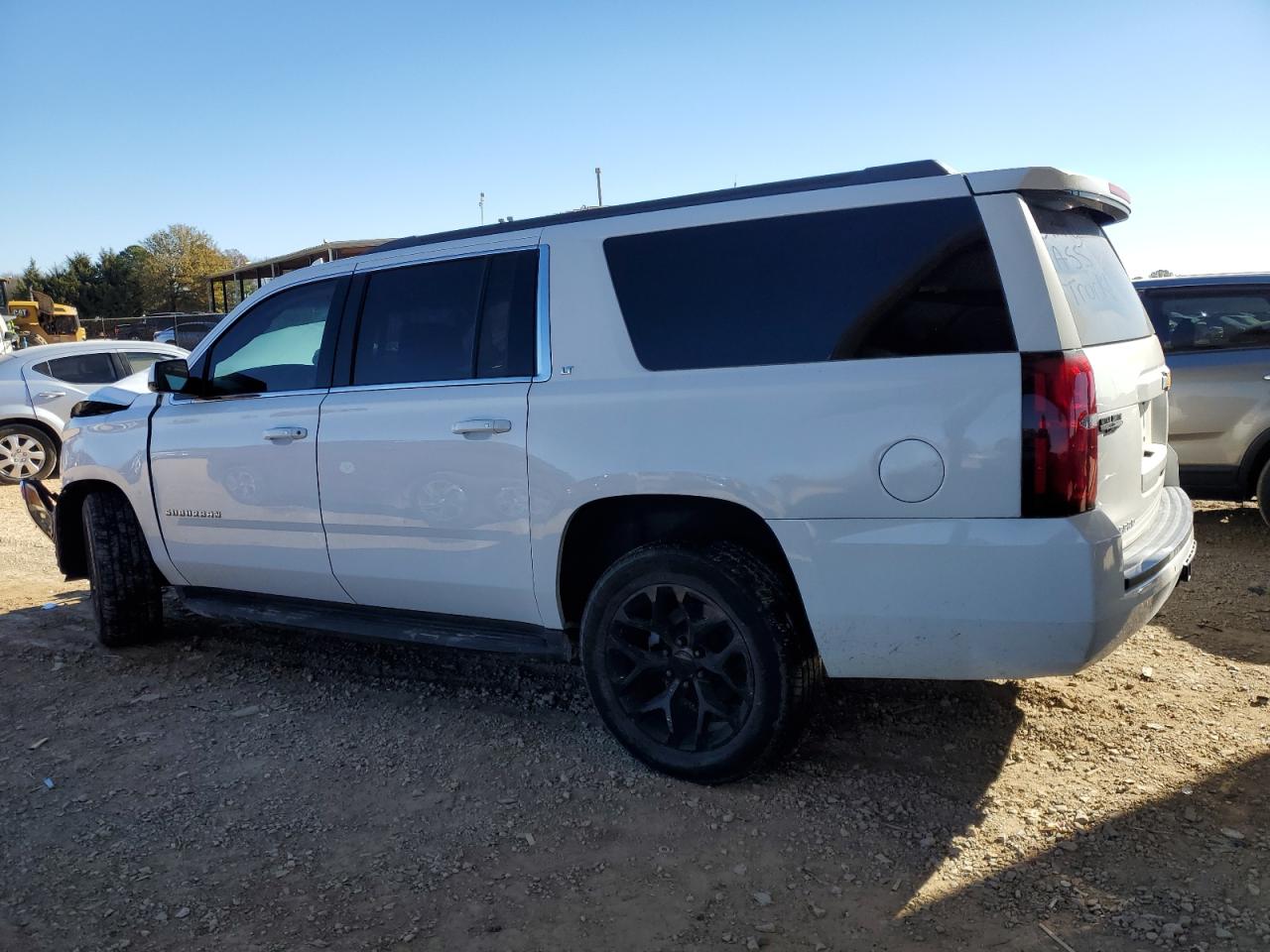 2018 Chevrolet Suburban VIN 1GNSKHKCXJR278532 Copart auction photo, front end damage thumbnail 2