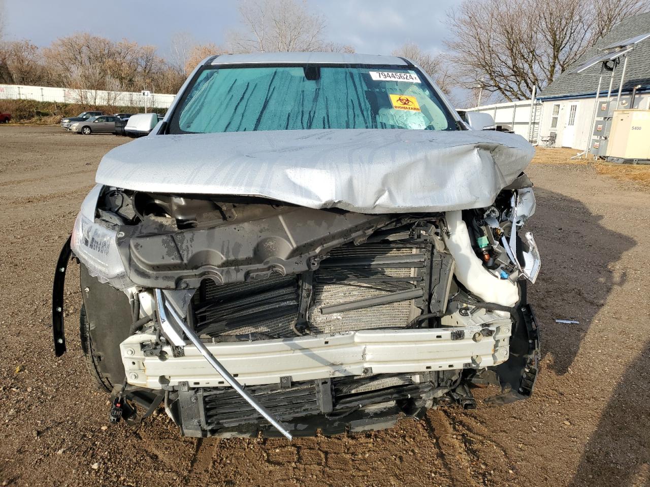 2019 Chevrolet Traverse VIN 1GNEVGKW3KJ310911 Copart auction photo, front end / side damage thumbnail 5