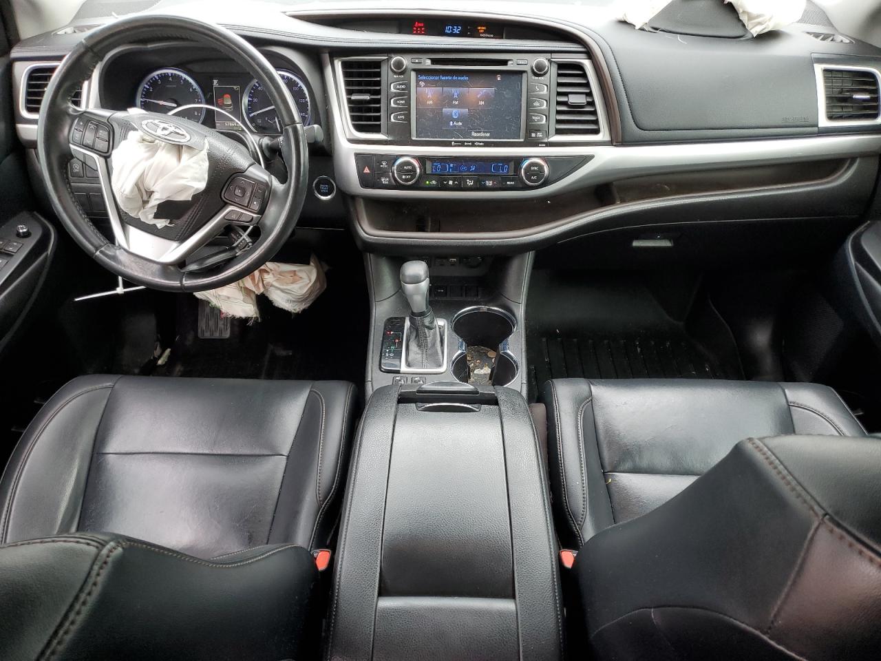 2019 Toyota Highlander VIN 5TDKZRFH2KS559517 Copart auction photo, front end / side damage thumbnail 8