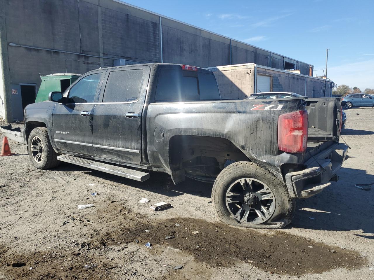 2018 Chevrolet Silverado VIN 3GCUKSEJ6JG140303 Copart auction photo, side damage thumbnail 2