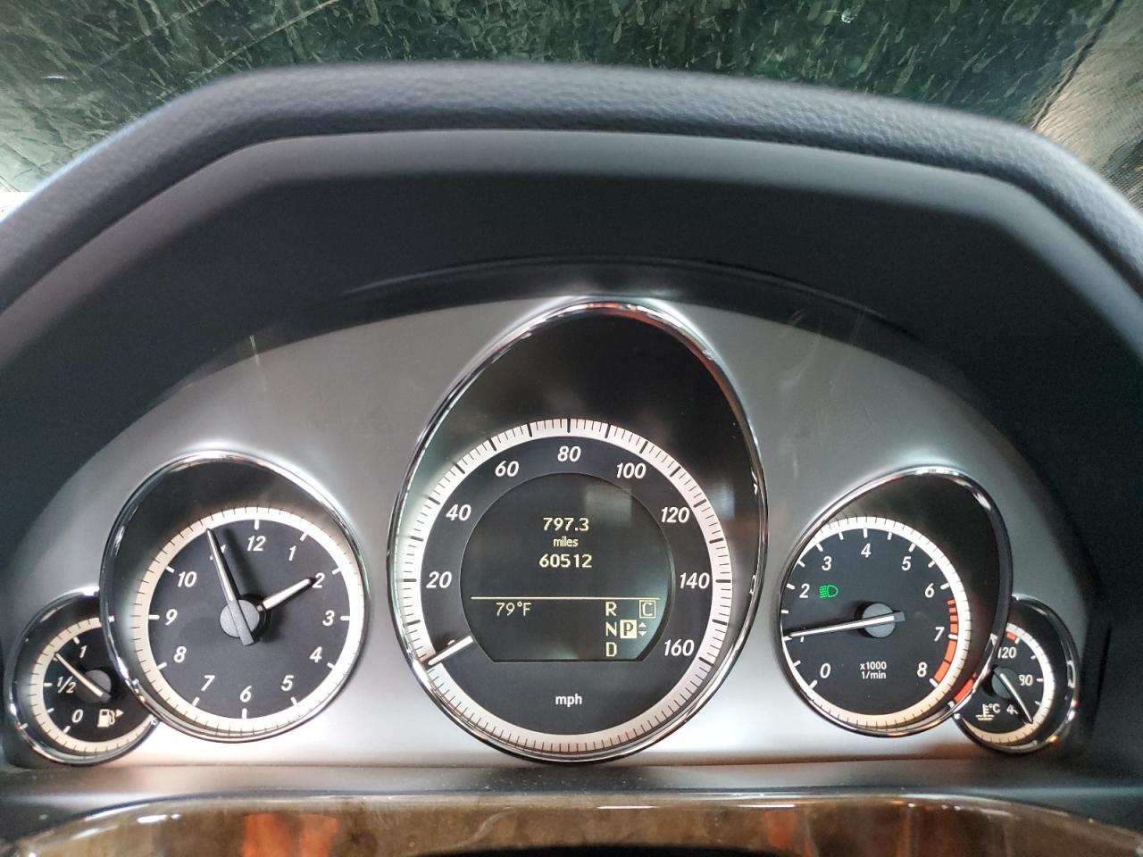 2010 Mercedes-Benz E-klasse VIN WDDHF5GB0AA066121 Copart auction photo, front end / side damage thumbnail 9