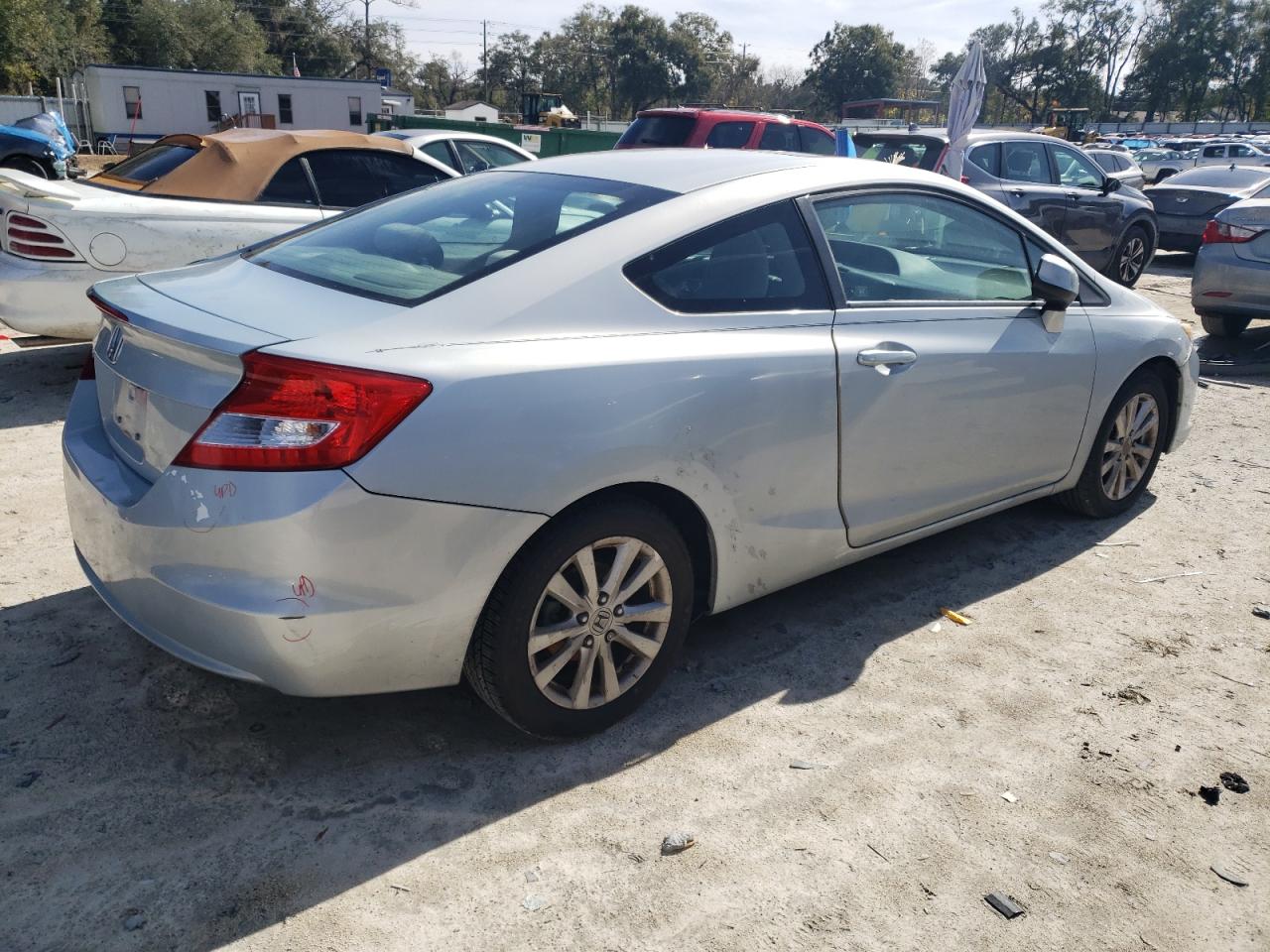 2012 Honda Civic VIN 2HGFG3B87CH533653 Copart auction photo, side / front end damage thumbnail 3