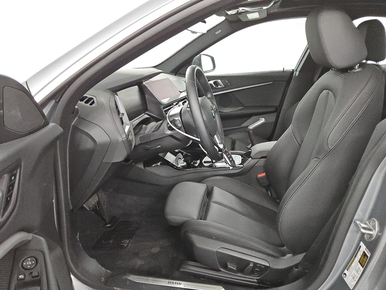 2024 BMW 2er VIN WBA53AK07R7R45867 Copart auction photo, front end damage thumbnail 7