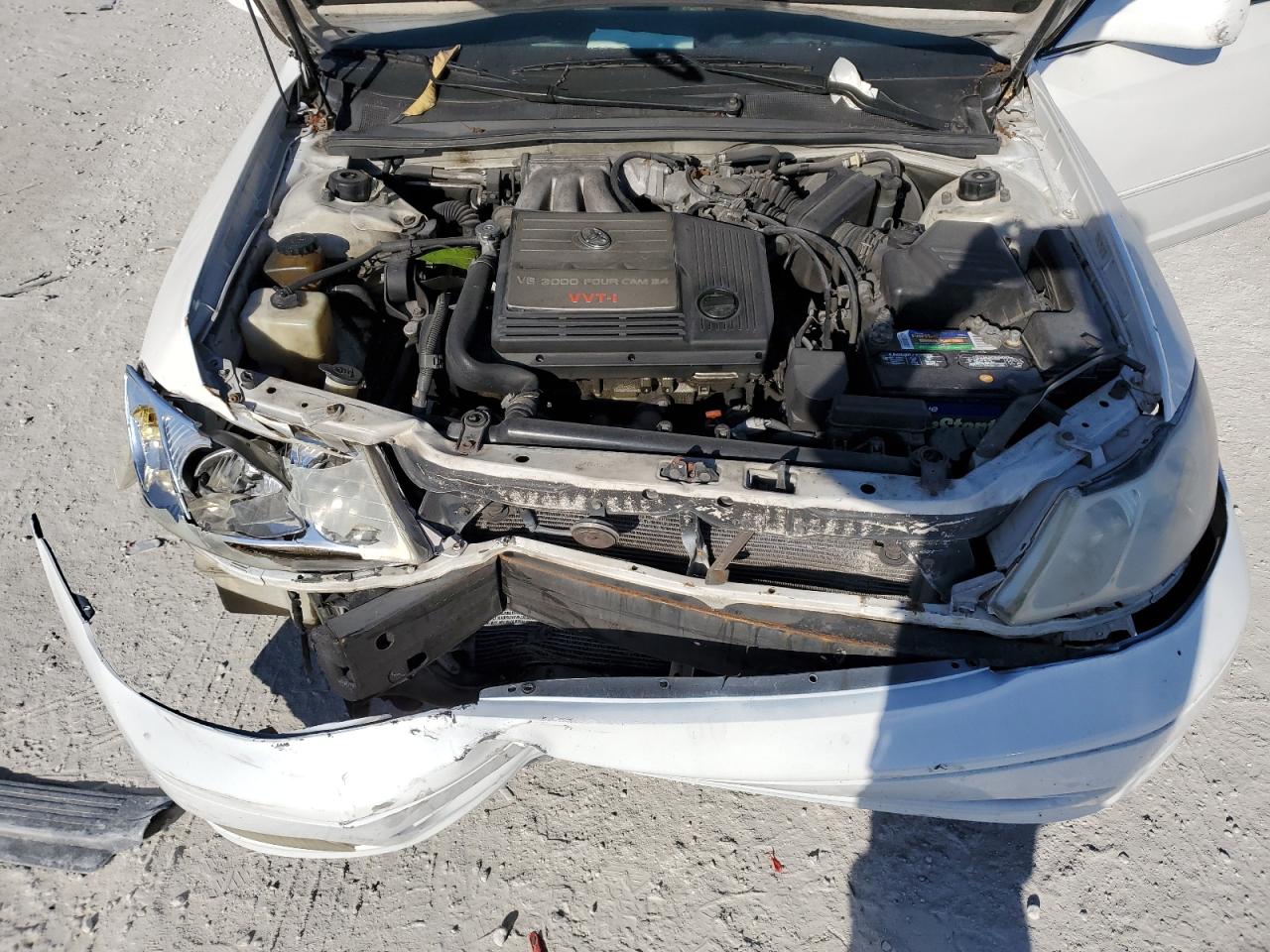 2000 Toyota Avalon VIN 4T1BF28B0YU038501 Copart auction photo, front end damage thumbnail 12