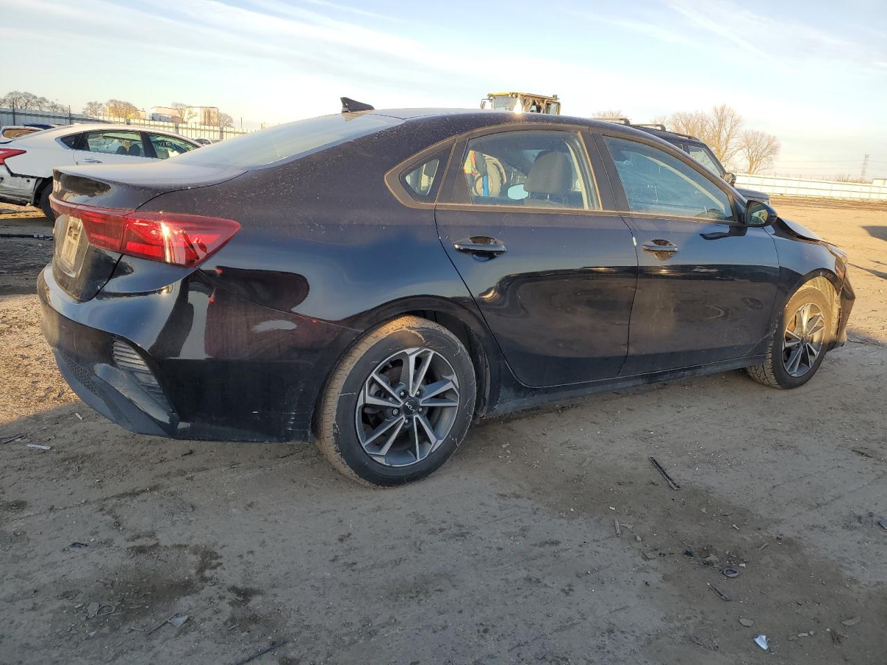 2023 KIA Forte VIN 3KPF24AD4PE573238 Copart auction photo, front end damage thumbnail 3