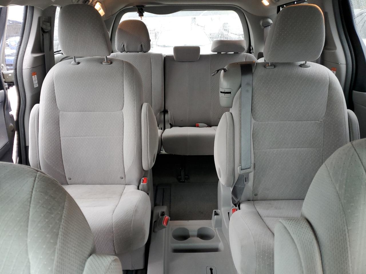 2017 Toyota Sienna VIN 5TDKZ3DC0HS874541 Copart auction photo, side damage thumbnail 10