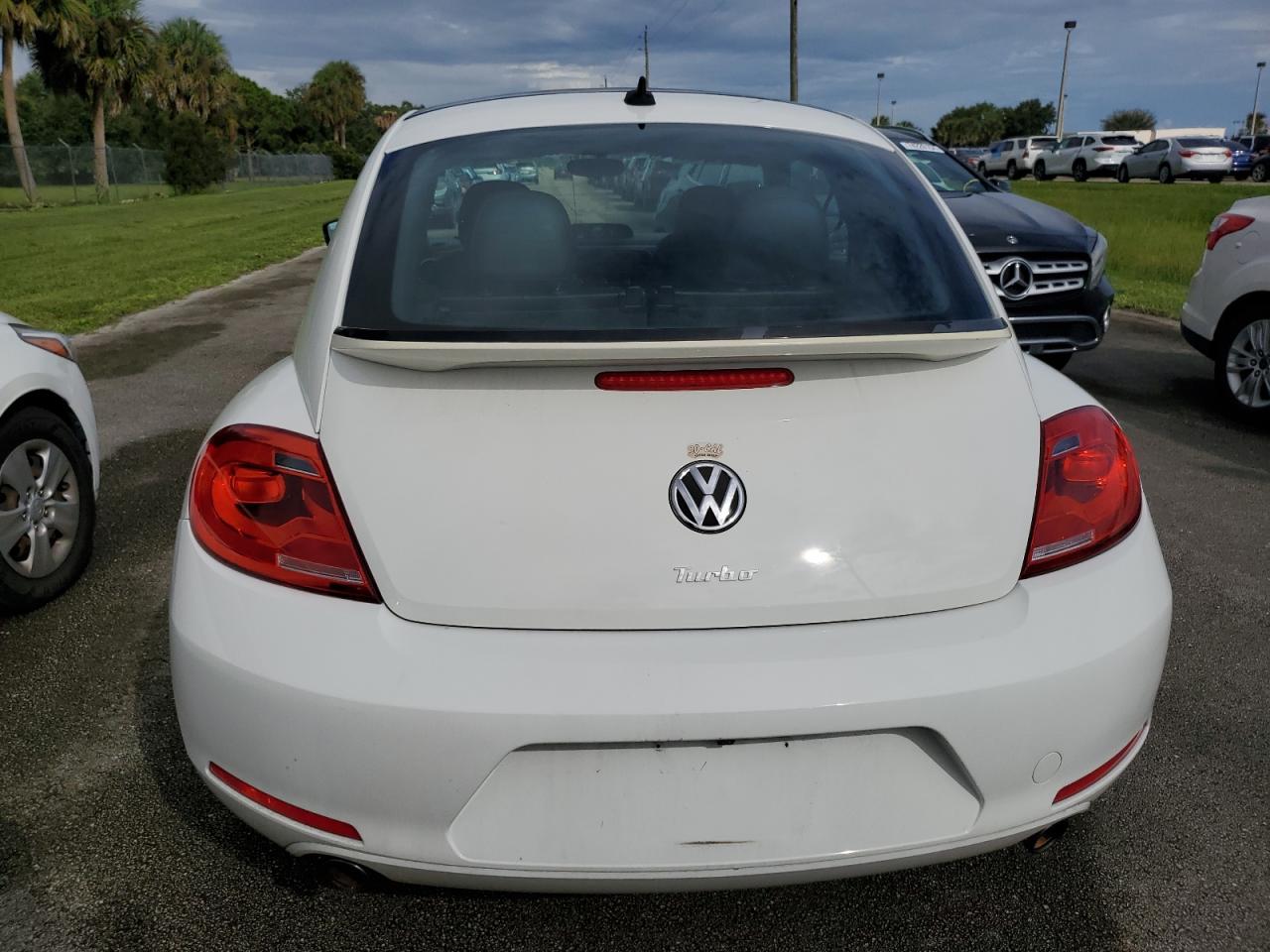 2012 Volkswagen Beetle VIN 3VWV67ATXCM645274 Copart auction photo, water/flood damage thumbnail 6