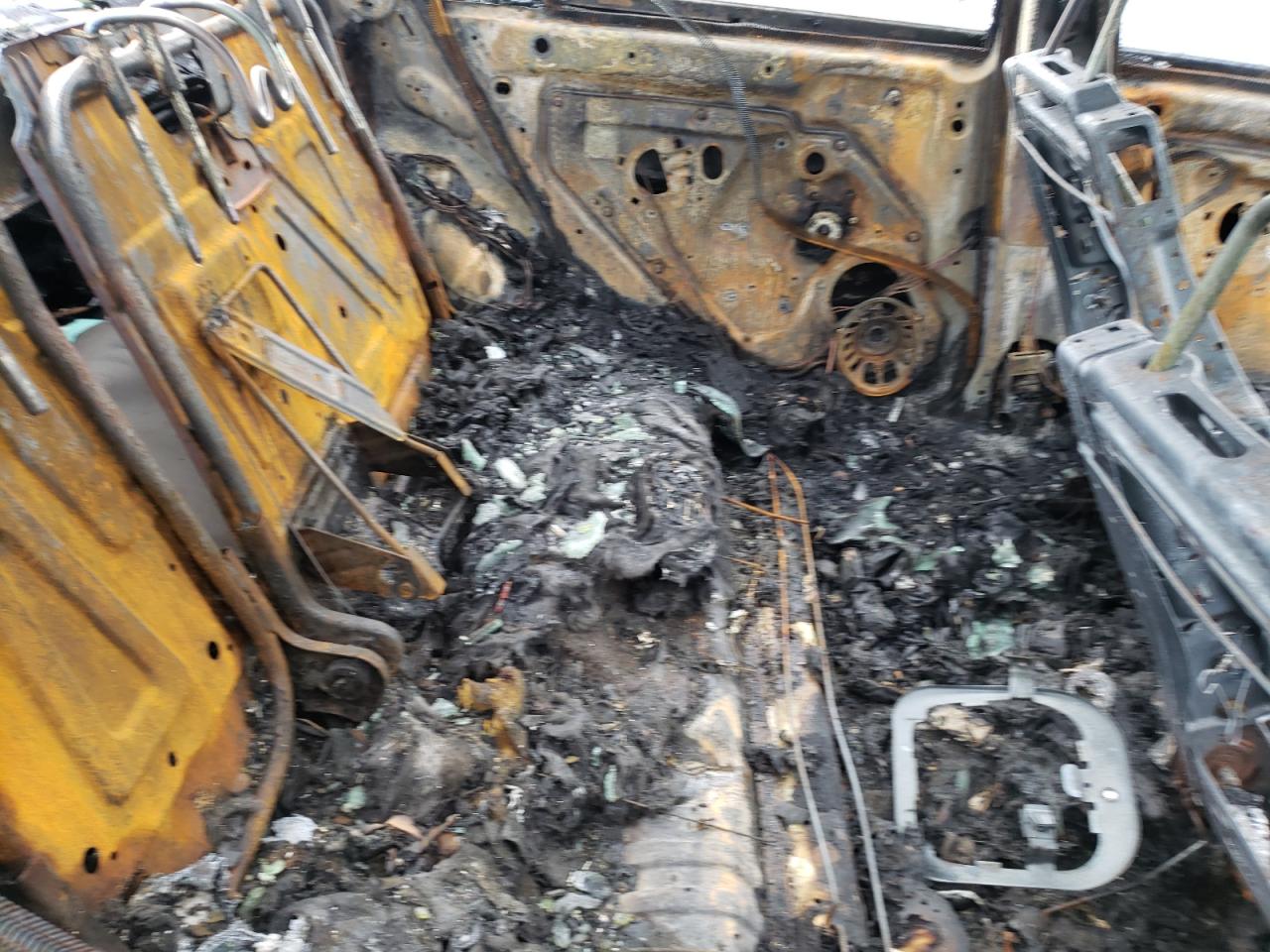 2011 Ford Fusion VIN 3FAHP0HA6BR240397 Copart auction photo, burn damage thumbnail 6