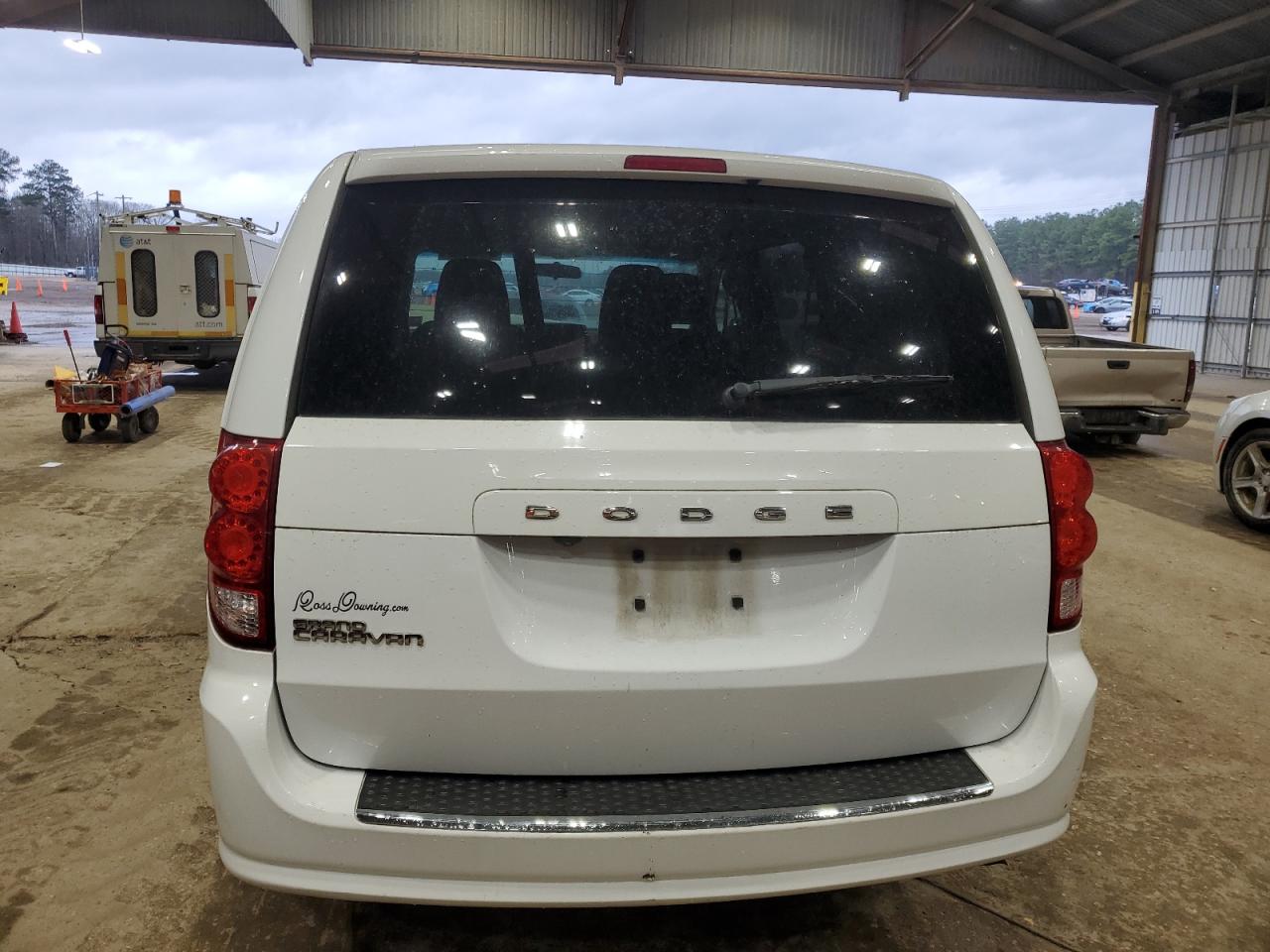 2017 Dodge Caravan VIN 2C4RDGBG6HR819854 Copart auction photo, front end damage thumbnail 6