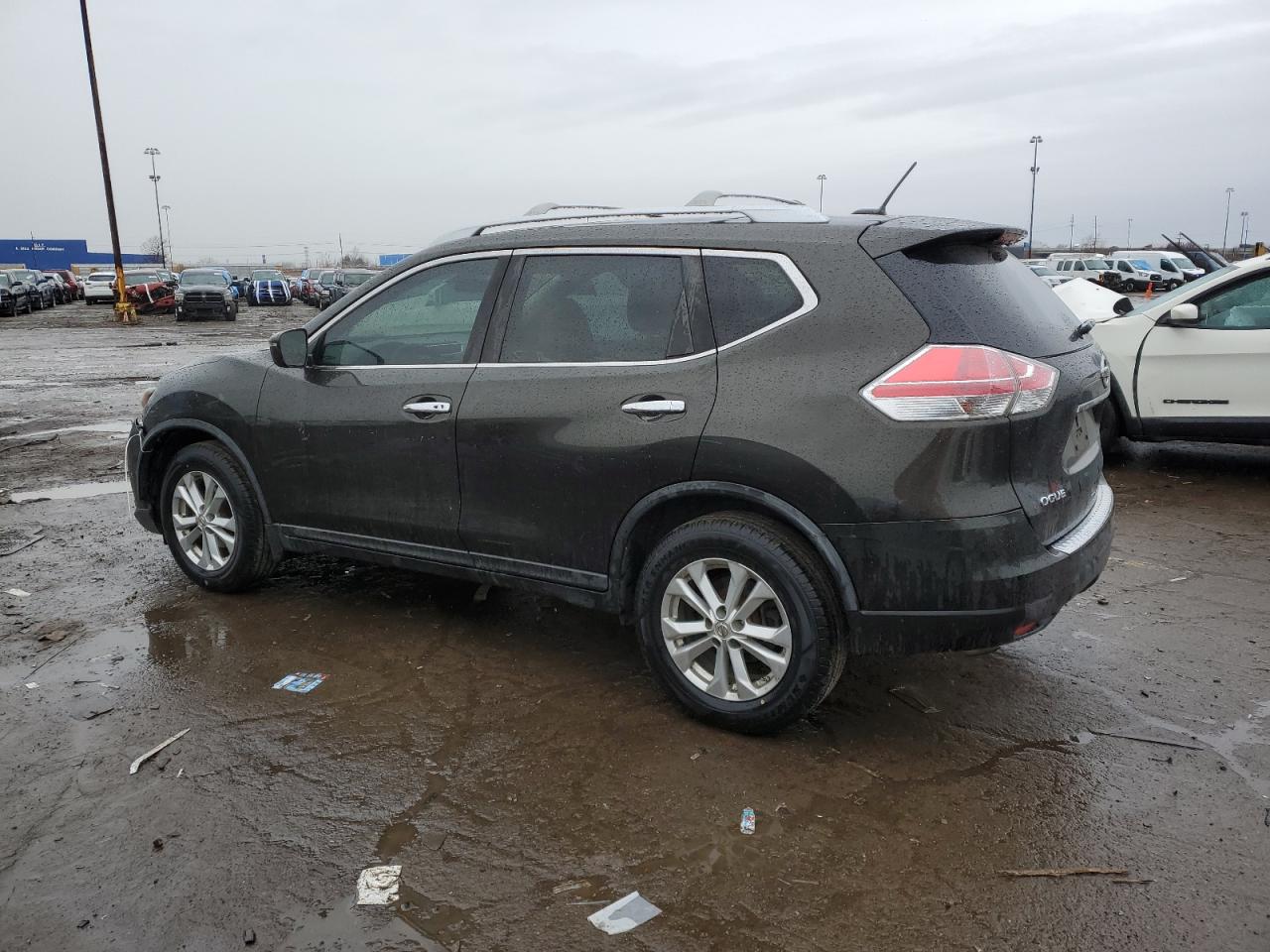 2016 Nissan Rogue VIN KNMAT2MT4GP645389 Copart auction photo, front end damage thumbnail 2