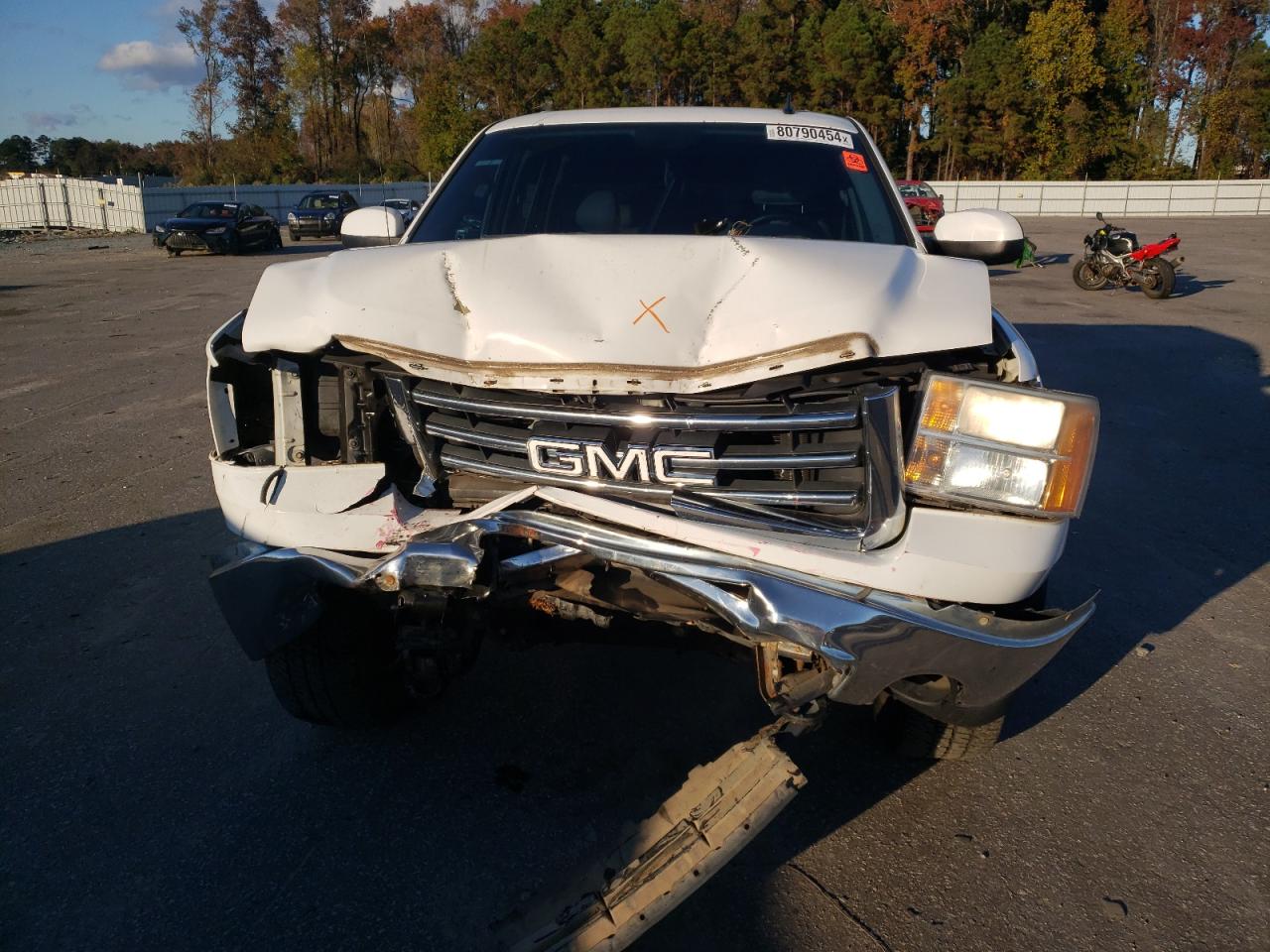 2012 GMC Sierra VIN 3GTP2WE74CG276828 Copart auction photo, front end damage thumbnail 5