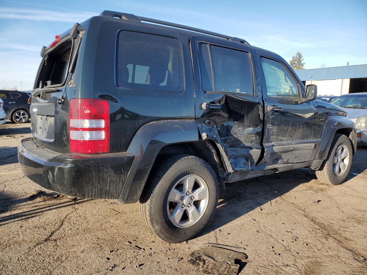 2012 Jeep Liberty (North America) VIN 1C4PJMAK4CW149869 Copart auction photo, rollover / side damage thumbnail 3