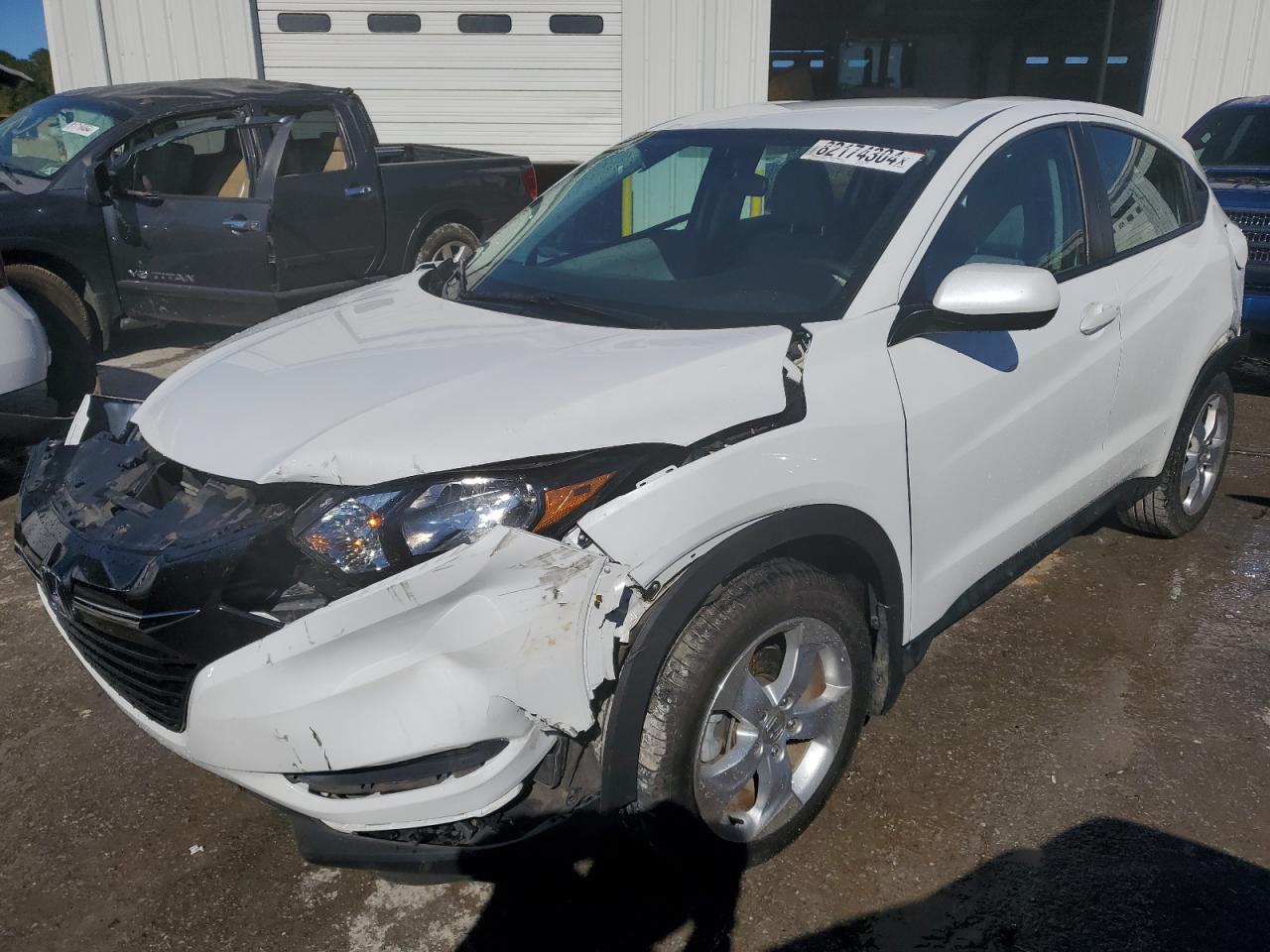 2016 Honda HR-V VIN 3CZRU5H33GM736343