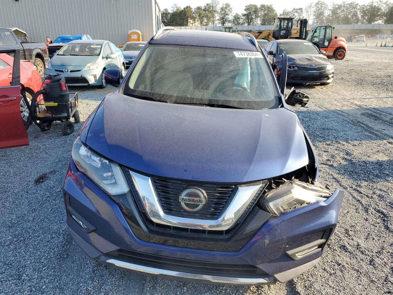 2018 Nissan Rogue VIN 5N1AT2MT9JC792415 Copart auction photo, side damage thumbnail 5