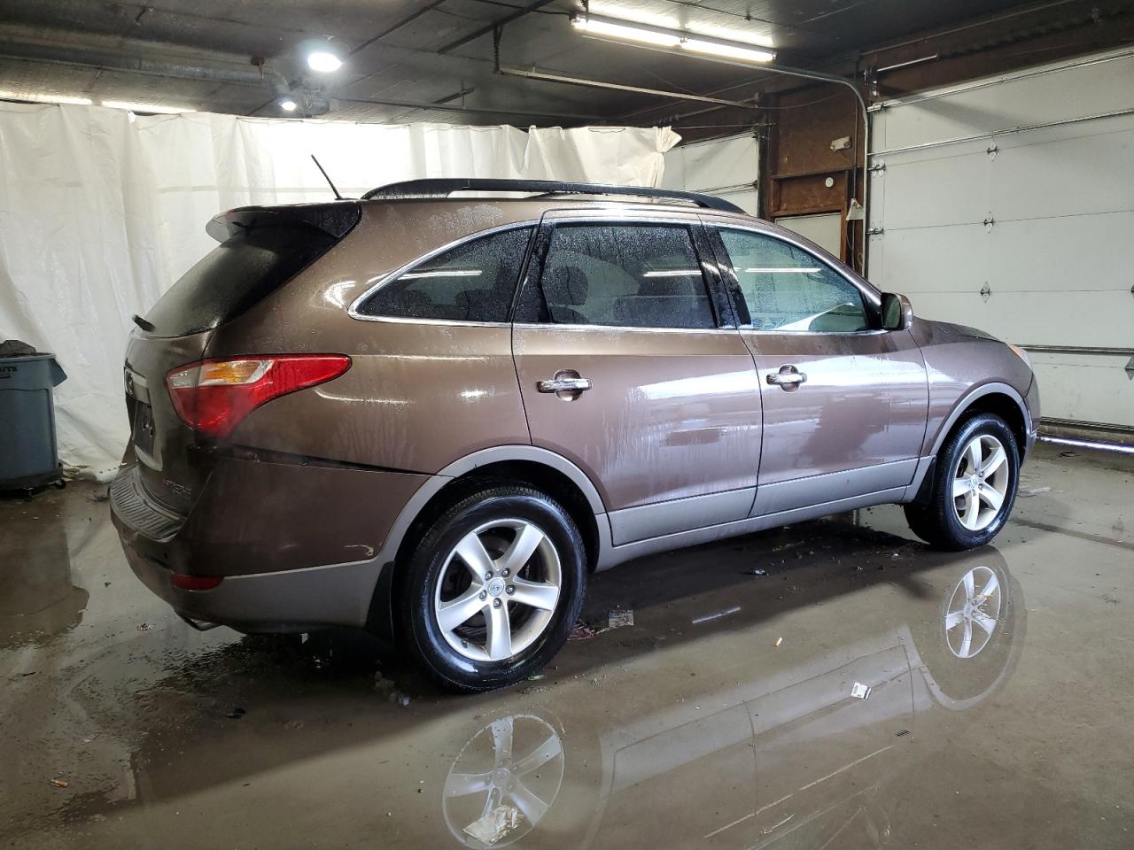 2011 Hyundai Veracruz VIN KM8NUDCC7BU169981 Copart auction photo, front end / rear end damage thumbnail 3