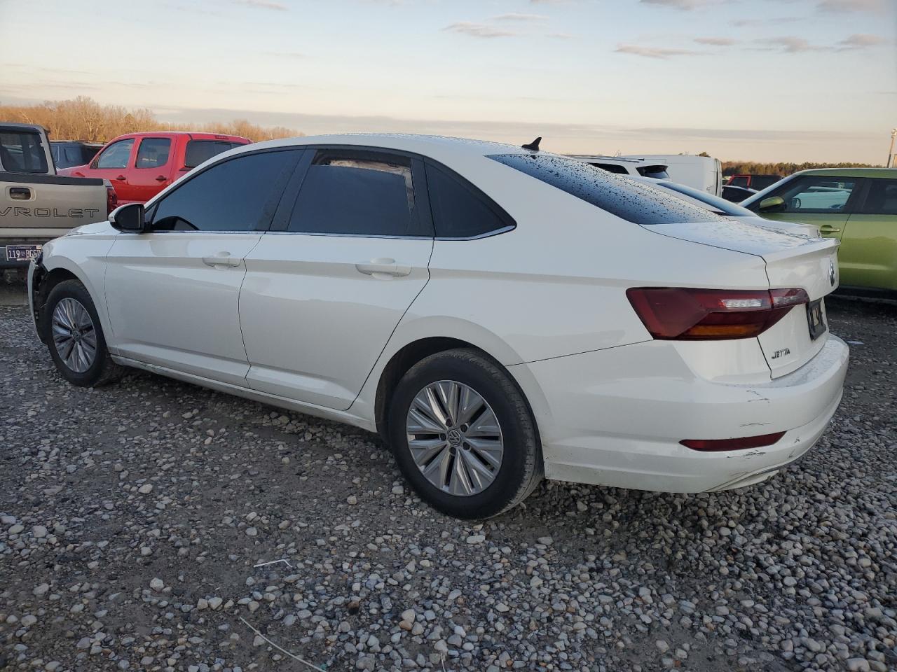 2019 Volkswagen Jetta VIN 3VWC57BUXKM124572 Copart auction photo, front end damage thumbnail 2