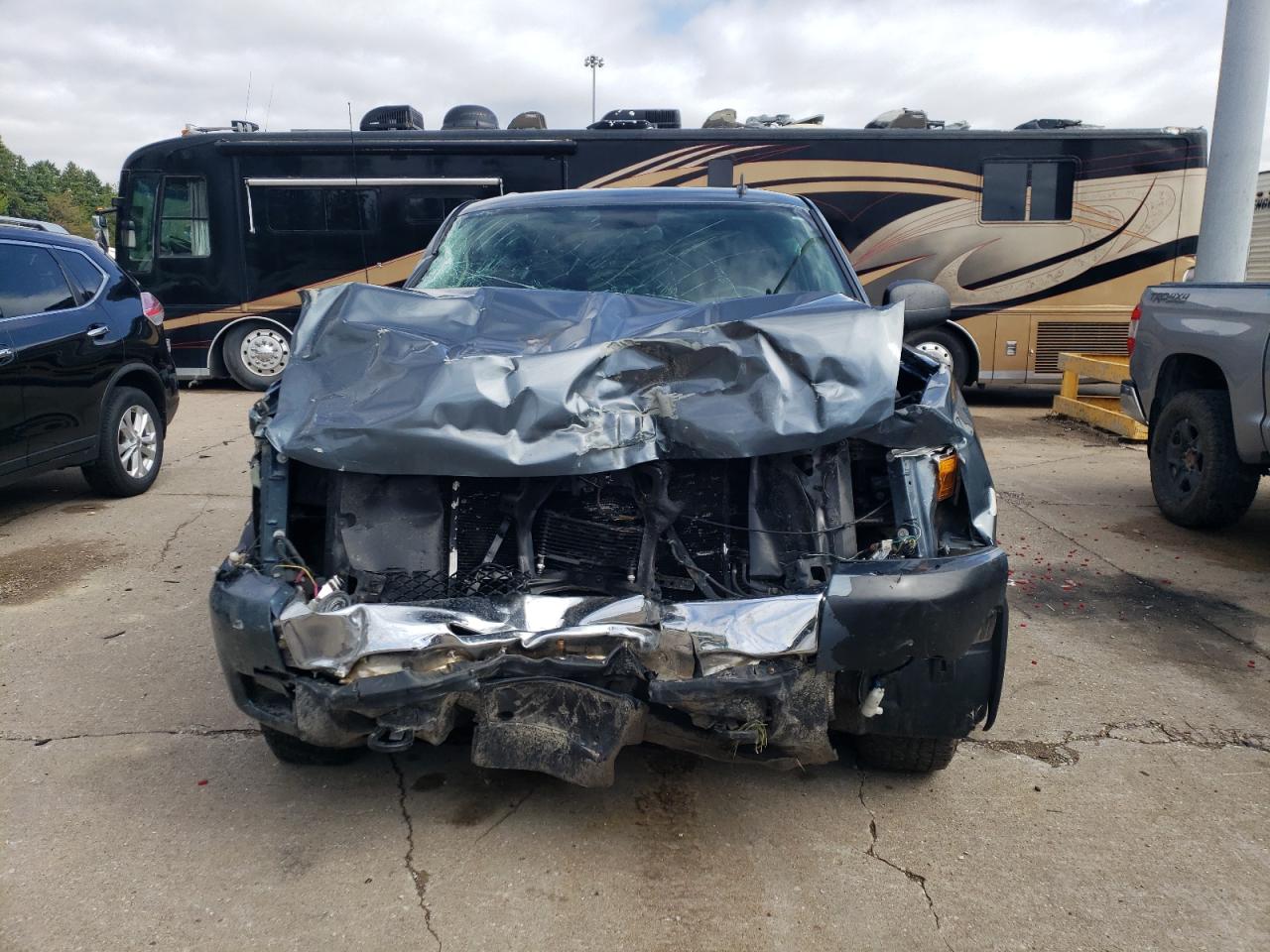 2011 Chevrolet Silverado VIN 1GCPKSE31BF241265 Copart auction photo, front end / mechanical damage thumbnail 5