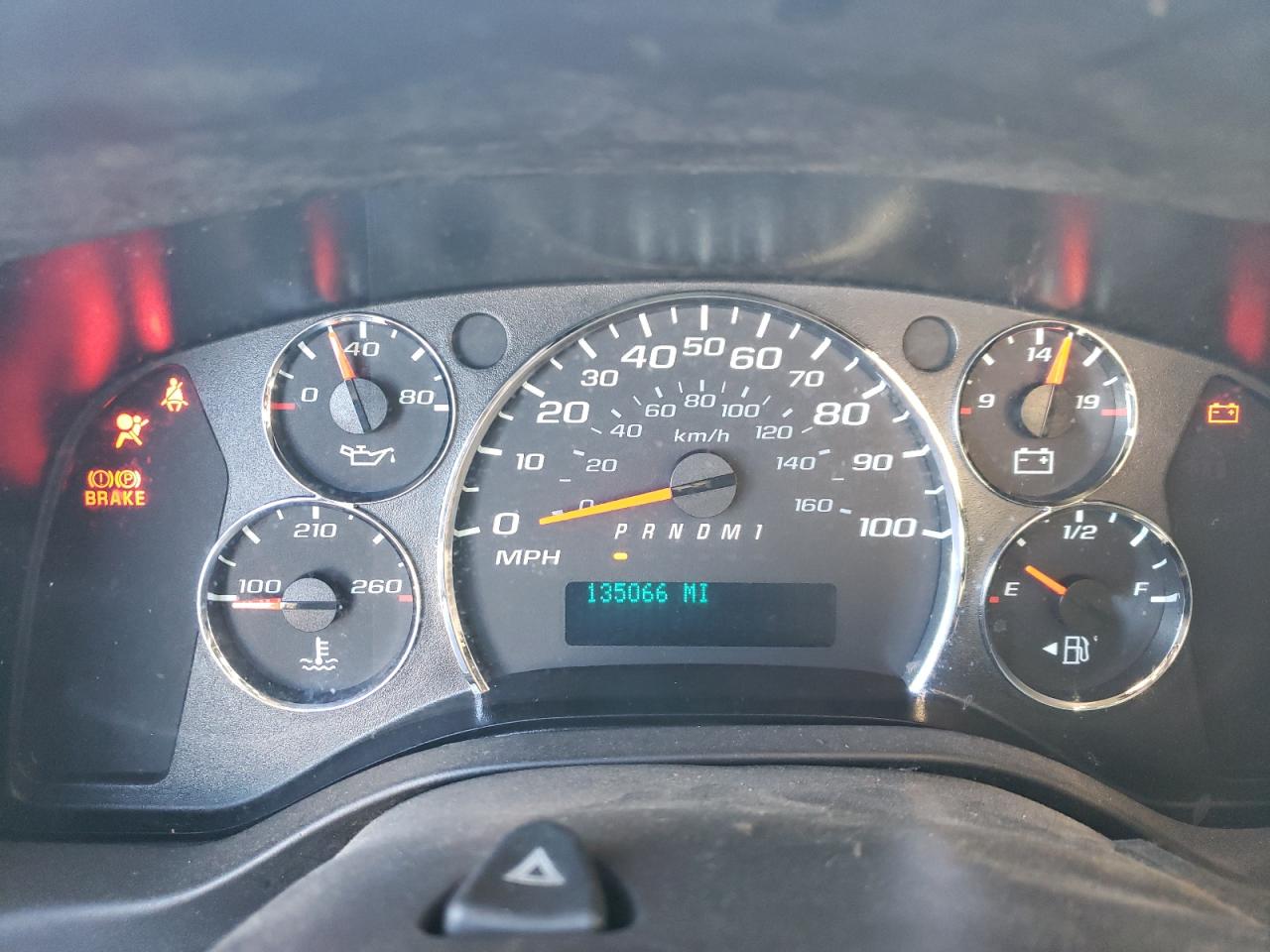 2010 Chevrolet Express VIN 1GCZGGBAXA1112852 Copart auction photo, front end / minor dent/scratches damage thumbnail 9