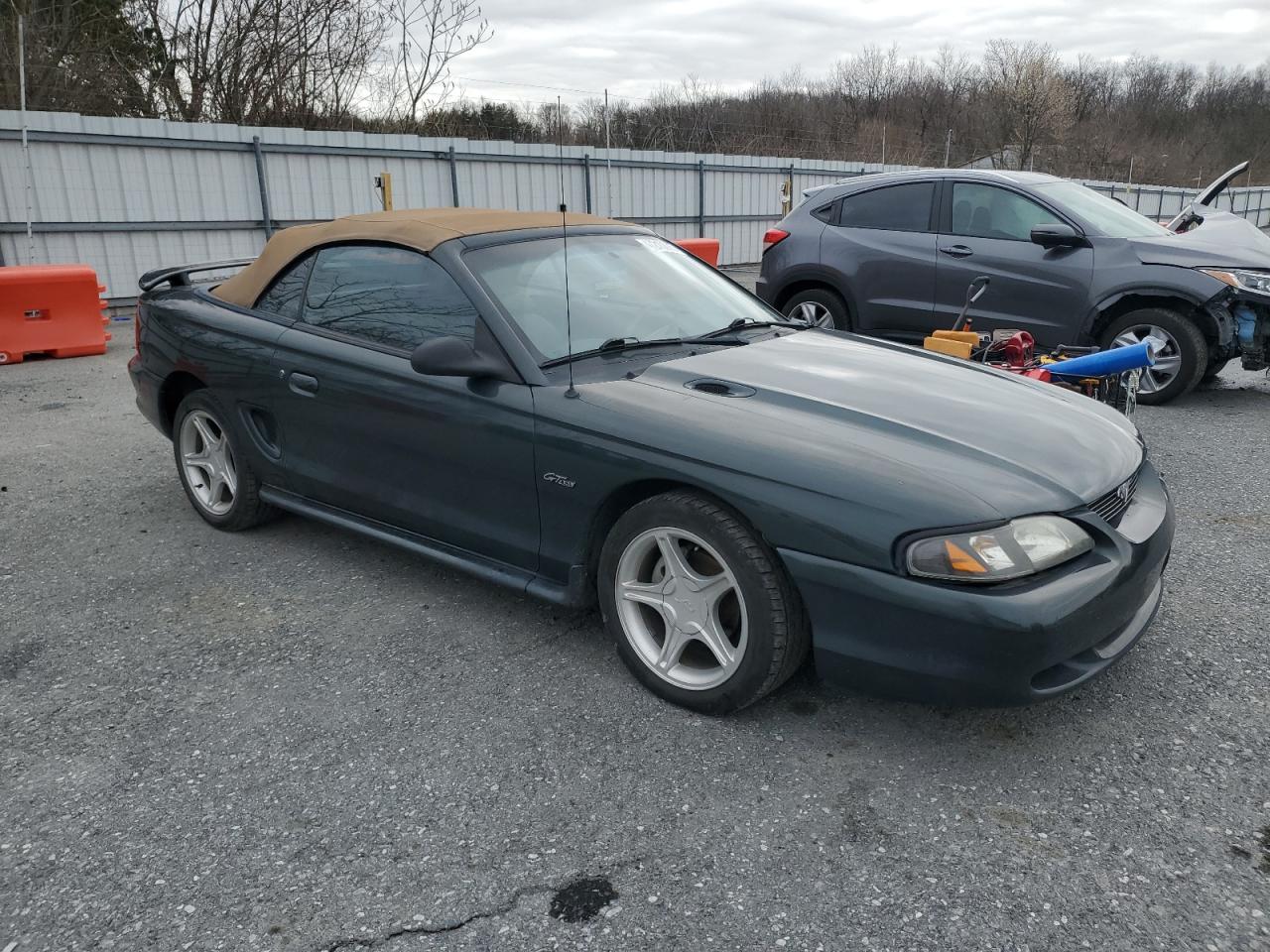 1998 Ford Mustang VIN 1FAFP45XXWF160692 Copart auction photo, front end / side damage thumbnail 4