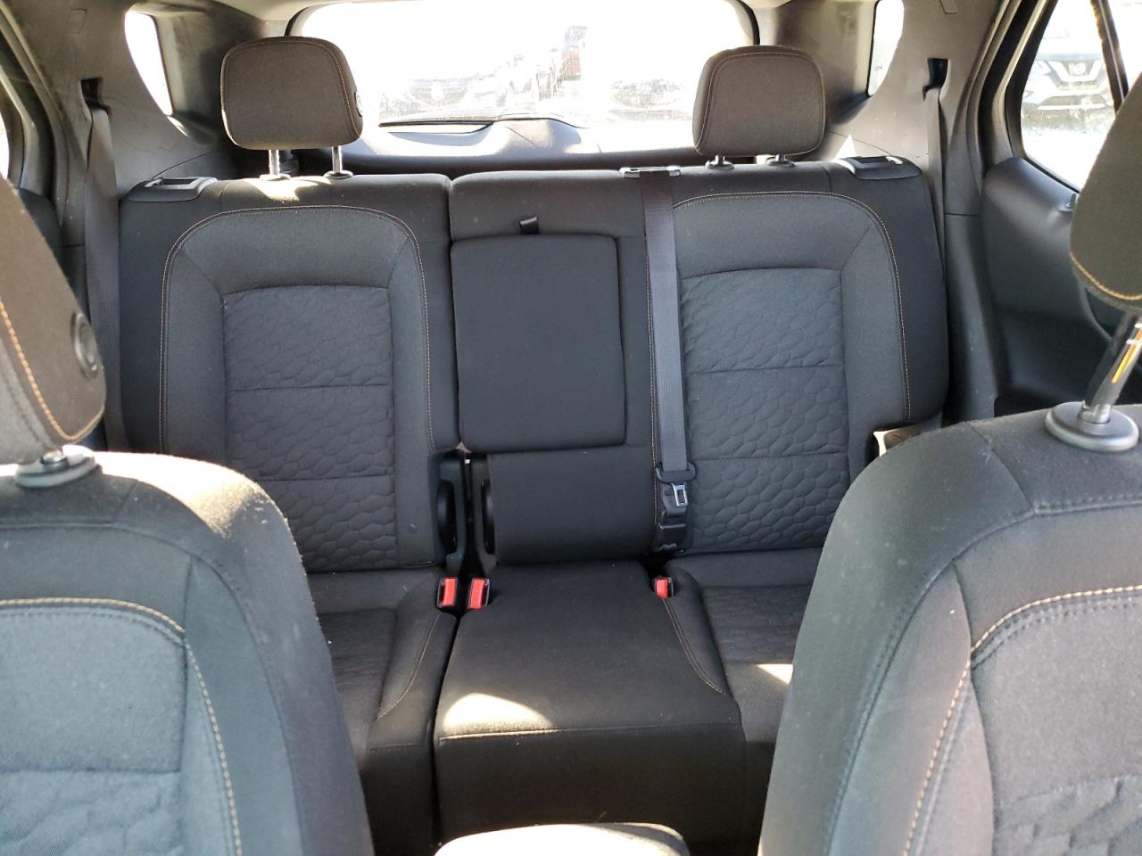 2020 Chevrolet Equinox VIN 2GNAXKEV7L6151632 Copart auction photo, rear end / minor dent/scratches damage thumbnail 10