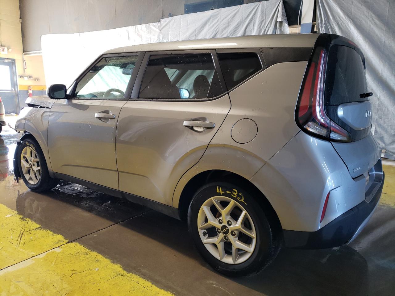 2023 KIA Soul VIN KNDJ23AU6P7876865 Copart auction photo, front end / minor dent/scratches damage thumbnail 2