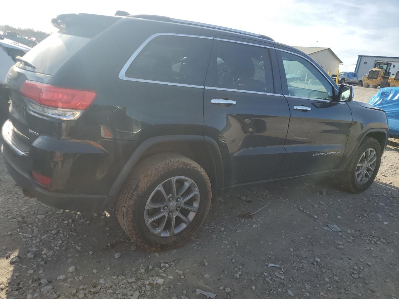 2015 Jeep Grand Cherokee VIN 1C4RJFBG1FC754047 Copart auction photo, all over damage thumbnail 3