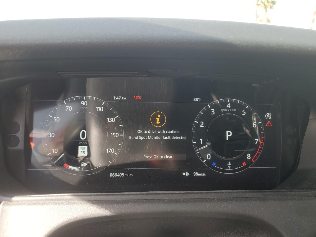 2018 Land Rover Range Rover VIN SALYB2RVXJA753305 Copart auction photo, rear end damage thumbnail 9