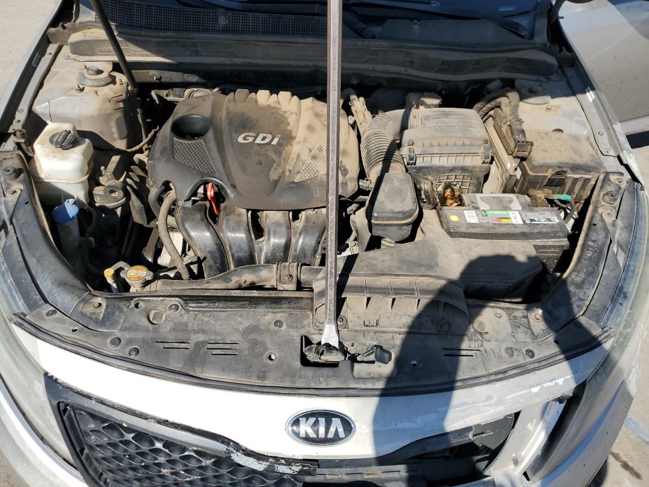 2014 KIA Optima VIN 5XXGM4A74EG323236 Copart auction photo, front end / minor dent/scratches damage thumbnail 11