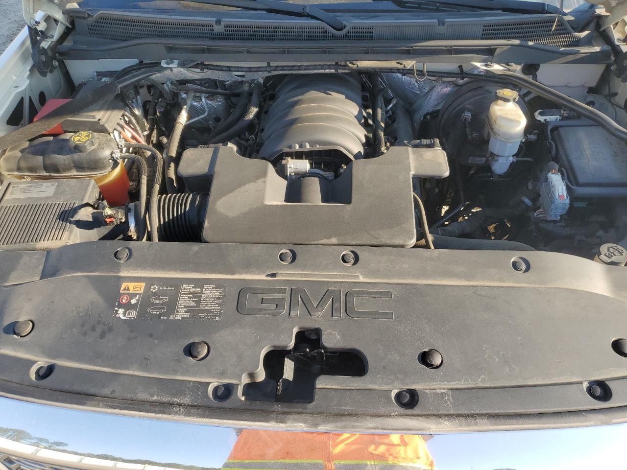 2015 GMC Sierra VIN 3GTU2WEC4FG338801 Copart auction photo, normal wear damage thumbnail 11