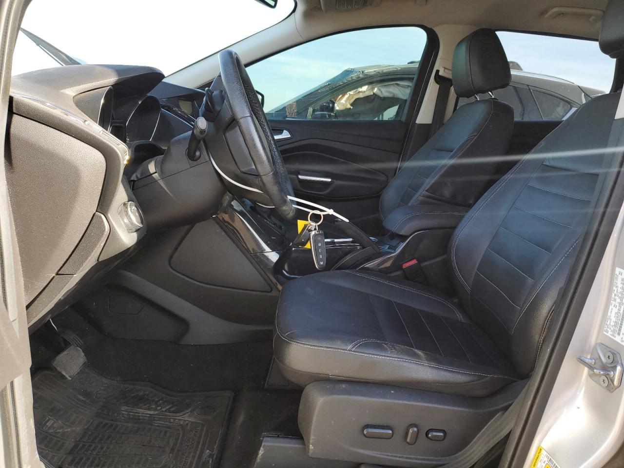 2015 Ford Escape VIN 1FMCU9J95FUB19307 Copart auction photo, hail / front end damage thumbnail 7
