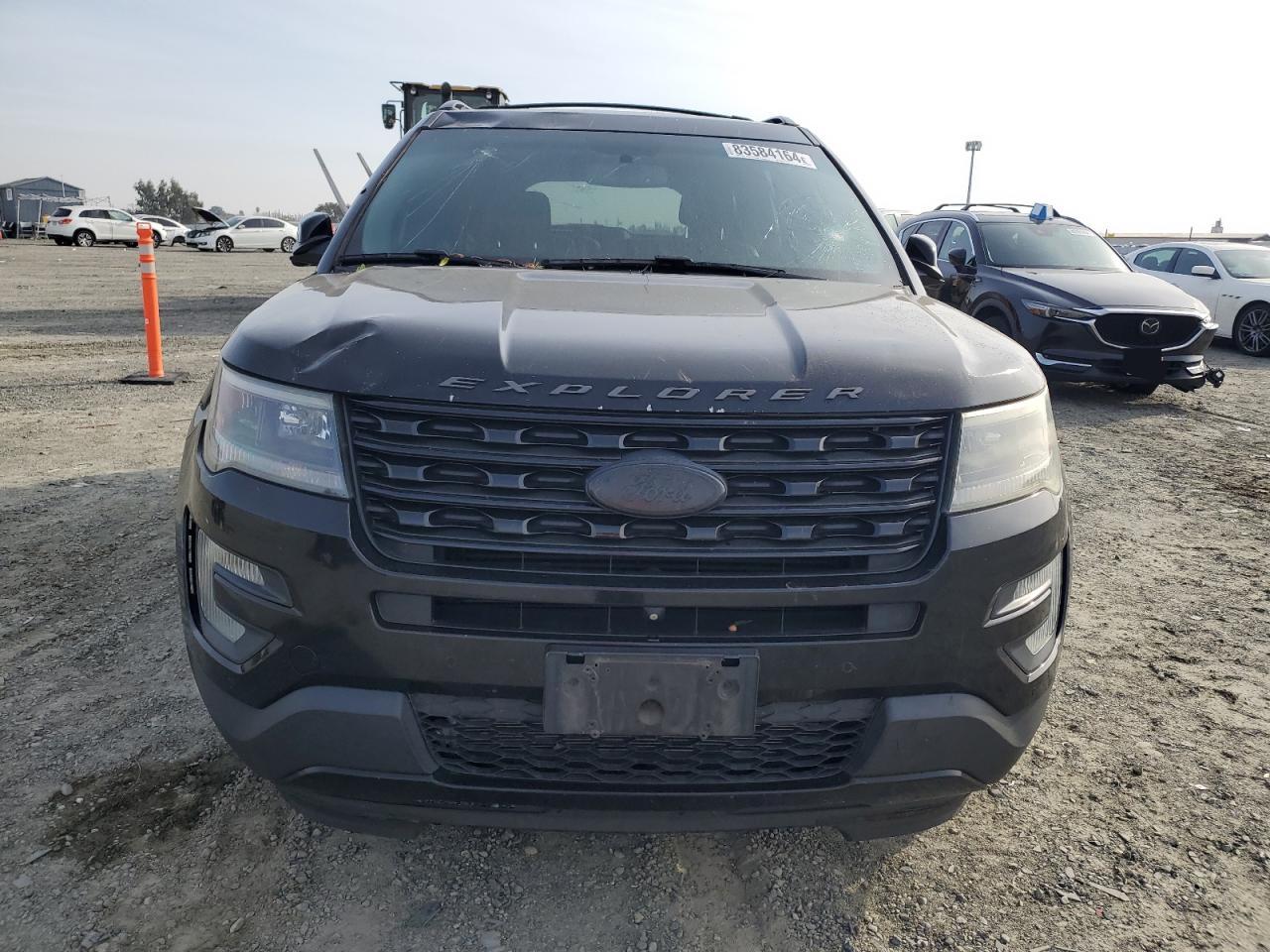 2016 Ford Explorer VIN 1FM5K8GT2GGB34603 Copart auction photo, side / front end damage thumbnail 5