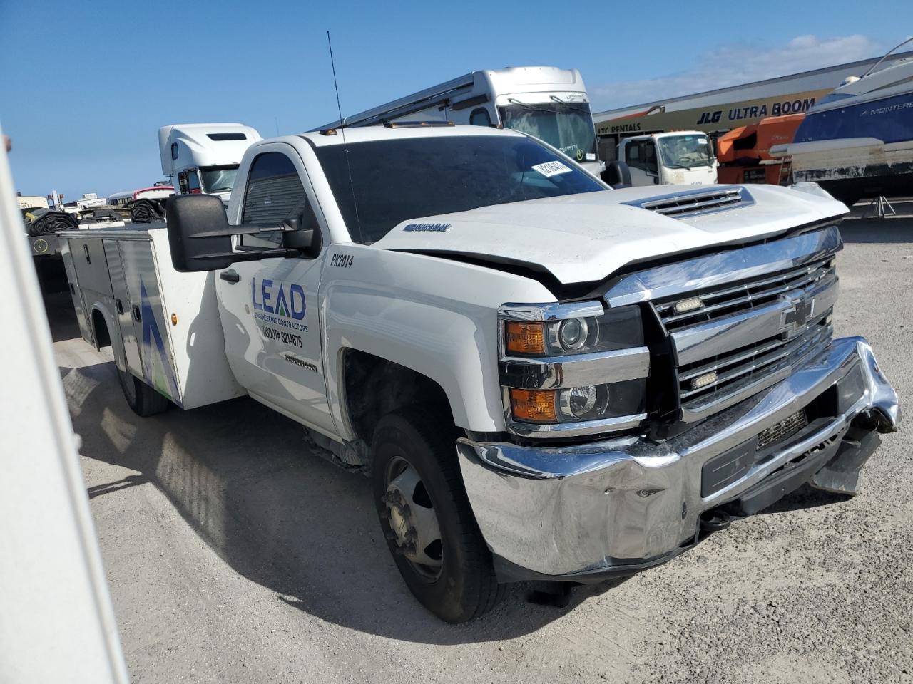 2018 Chevrolet Silverado VIN 1GB3KYCY6JF215859 Copart auction photo, front end / side damage thumbnail 4