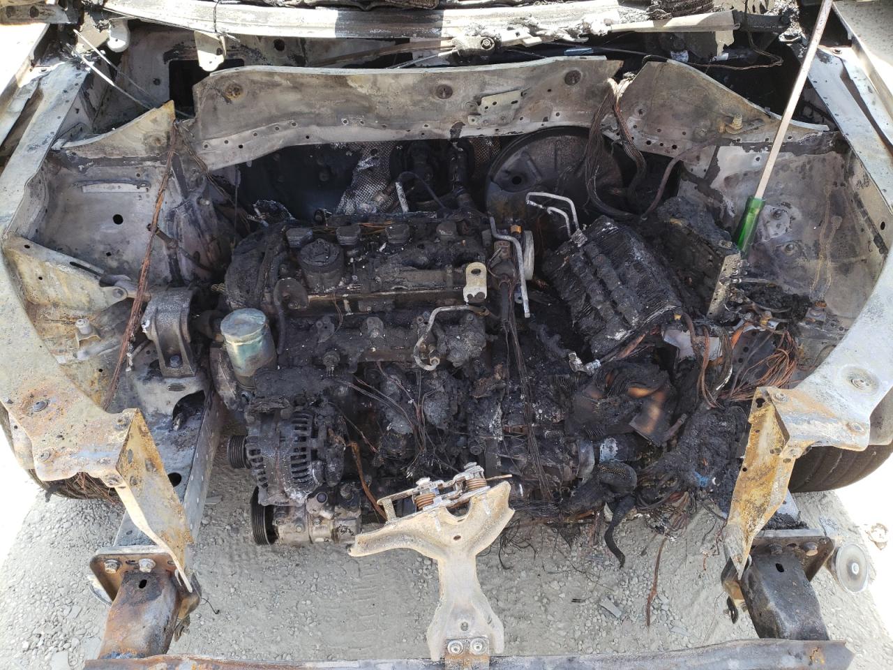 2015 Volkswagen Tiguan VIN WVGAV7AX6FW524300 Copart auction photo, burn - engine damage thumbnail 12