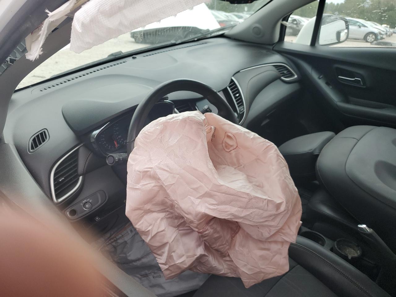 2020 Chevrolet Trax VIN KL7CJLSB5LB062798 Copart auction photo, all over damage thumbnail 8