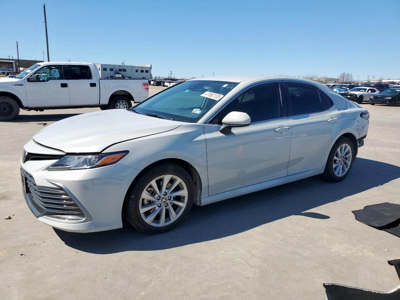 2022 Toyota Camry VIN 4T1C11AK5NU062280