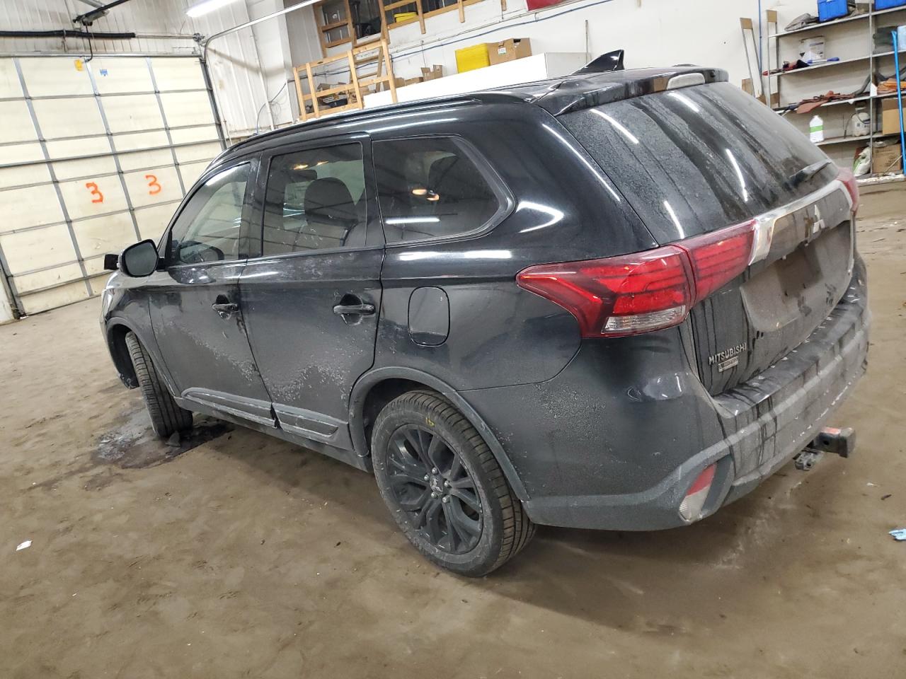 2018 Mitsubishi Outlander VIN JA4AZ3A38JZ045392 Copart auction photo, front end damage thumbnail 2