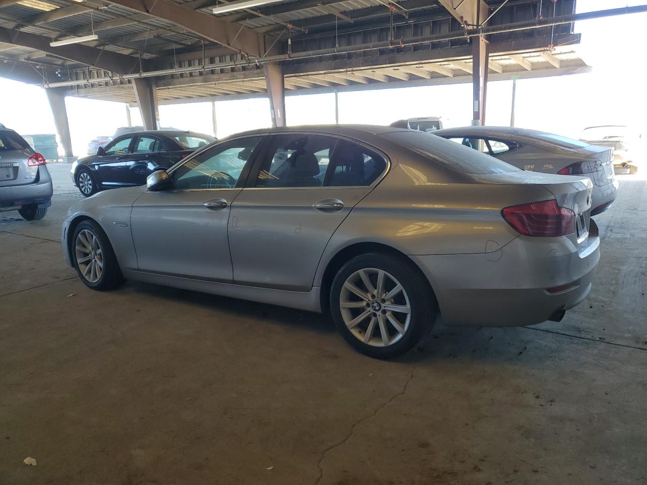 2014 BMW 5er VIN WBA5B1C54ED483616 Copart auction photo, all over / undercarriage damage thumbnail 2