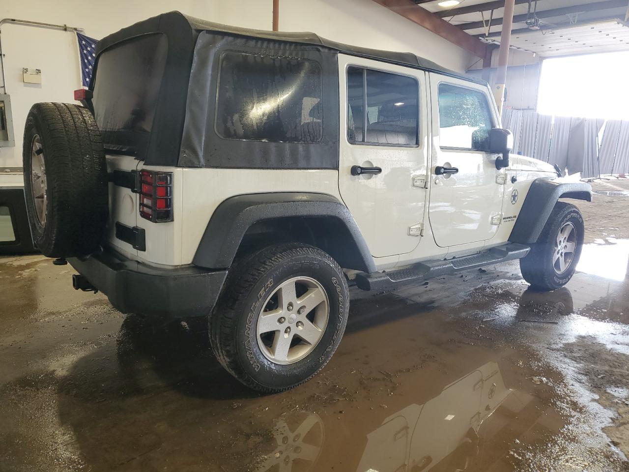 2017 Jeep Wrangler VIN 1C4HJWDG6HL578186 Copart auction photo, front end damage thumbnail 3