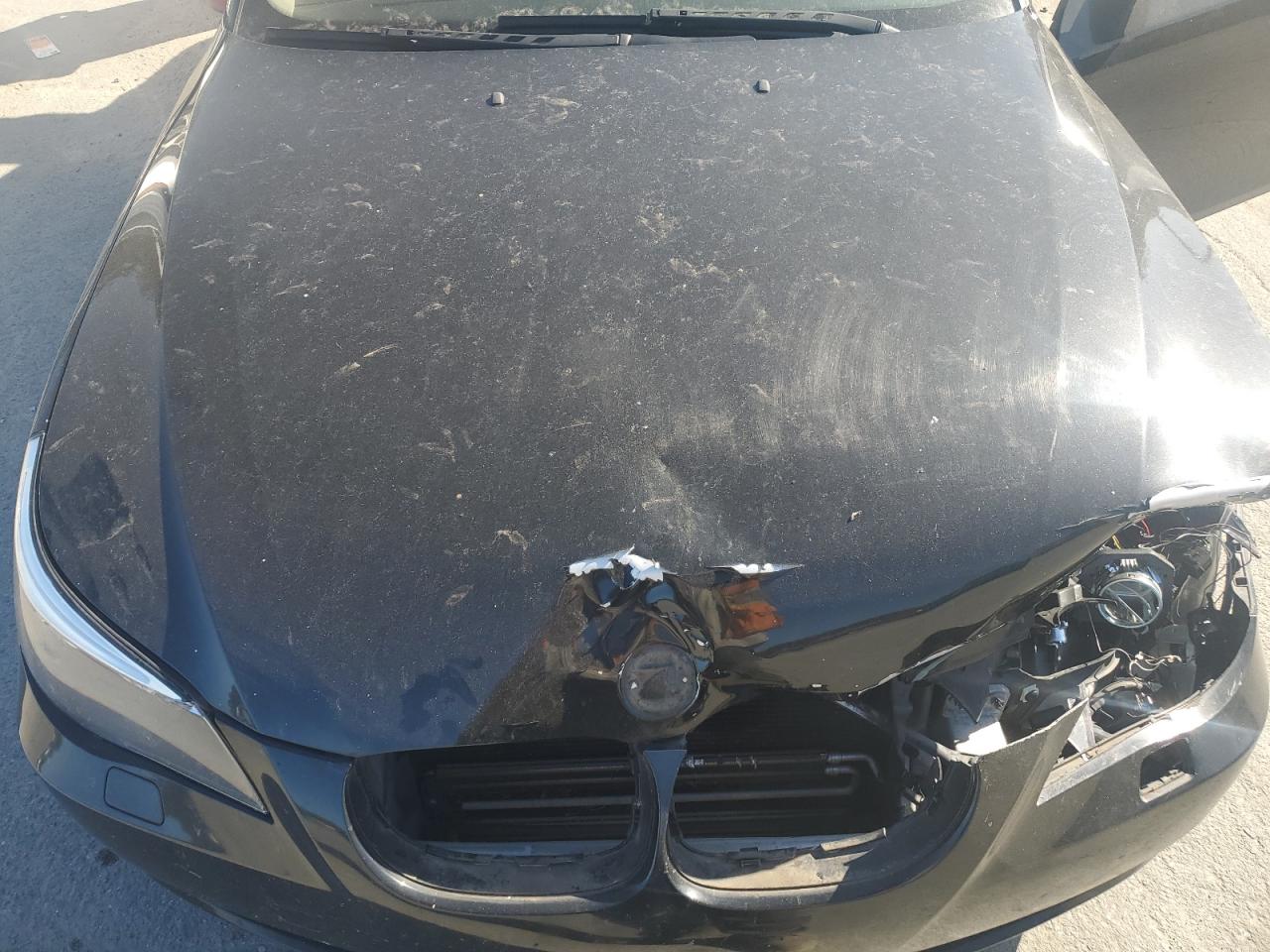 2010 BMW 5er VIN WBANV9C51AC136864 Copart auction photo, front end damage thumbnail 11
