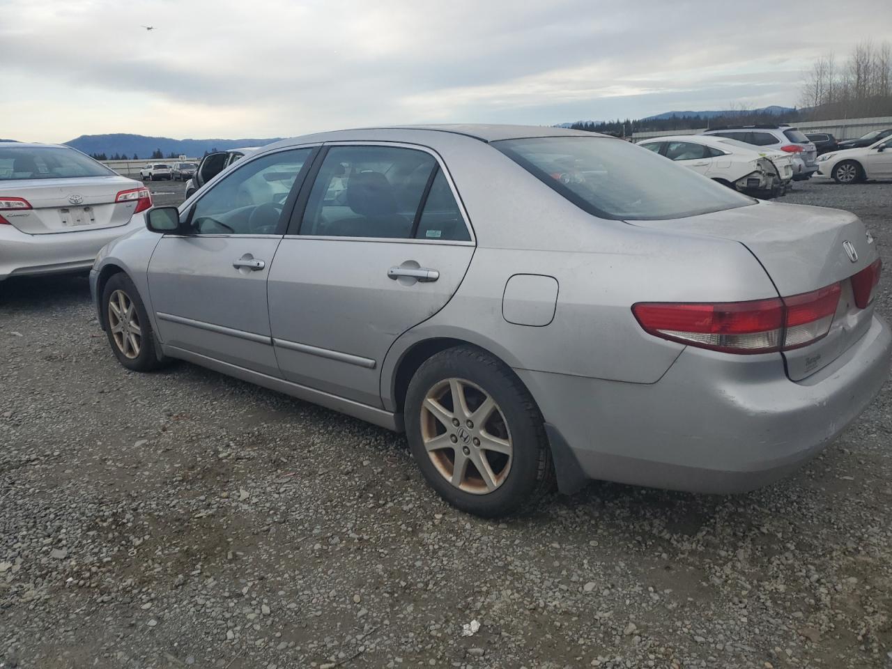 2003 Honda Accord VIN 1HGCM66563A008238 Copart auction photo, side / rear end damage thumbnail 2